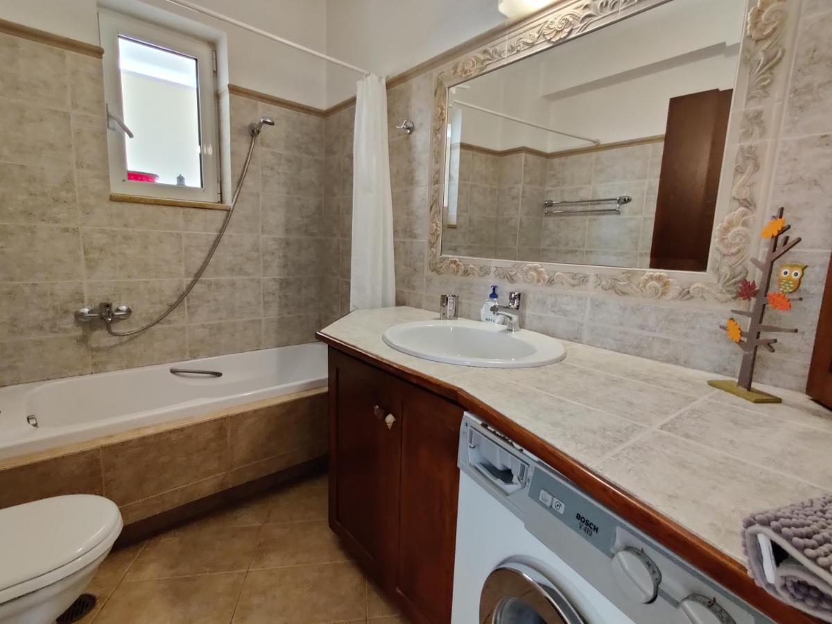 Quiet Luxury Apartment Near City Center And Port Nafplio Exterior photo